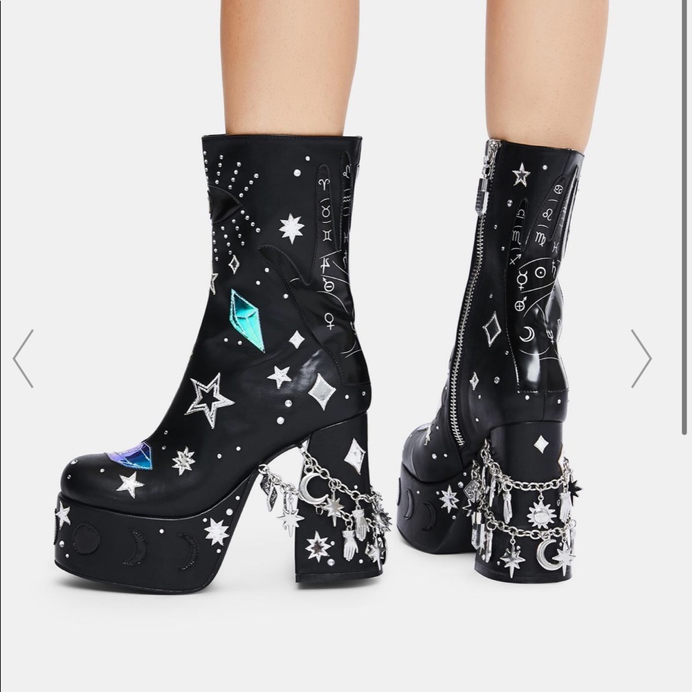 Horoscopez wicked divination platform boots